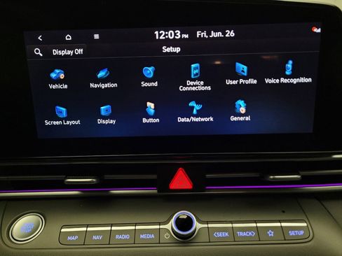 Used 2025 Hyundai Elantra SEL FWD image 25