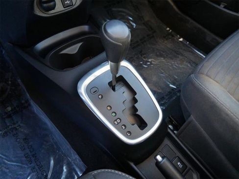 Certified 2018 Toyota Yaris LE image 19