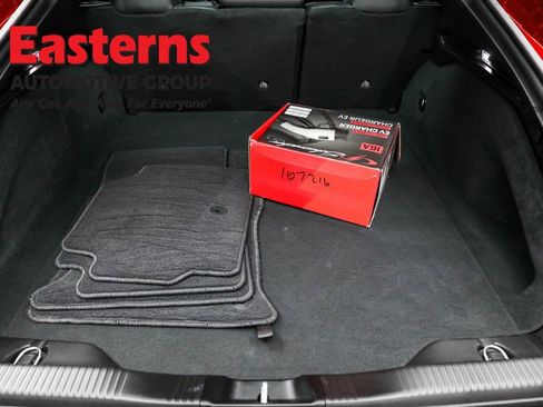 Used 2024 Dodge Charger R/T w/ Plus Group image 9