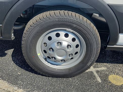 New 2025 Ford Transit 350 XLT image 5