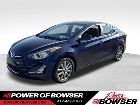 Used 2014 Hyundai Elantra SE w/ Option Group 02 FWD image 1