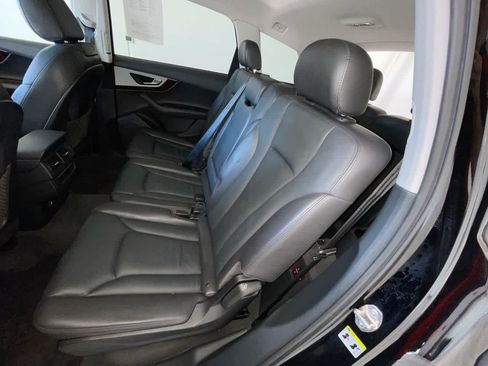 Used 2019 Audi Q7 2.0T Premium w/ Convenience Package AWD/4WD image 23