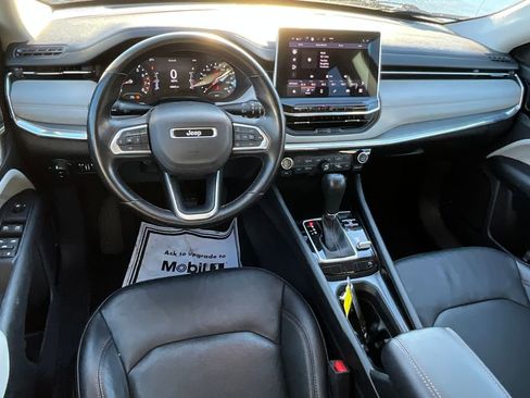 Used 2022 Jeep Compass Limited image 29