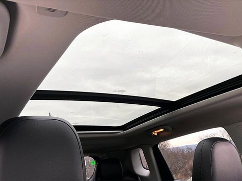 Used 2018 Jeep Compass Latitude w/ Popular Equipment Group image 20