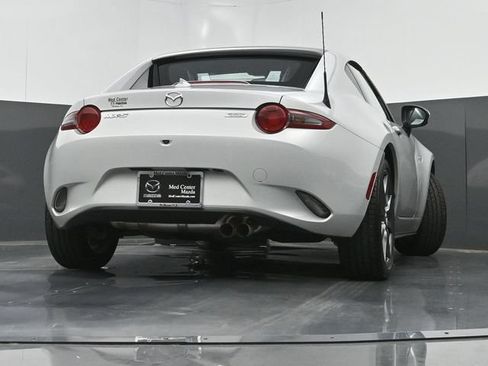 Used 2019 MAZDA MX-5 Miata RF Grand Touring RWD image 28