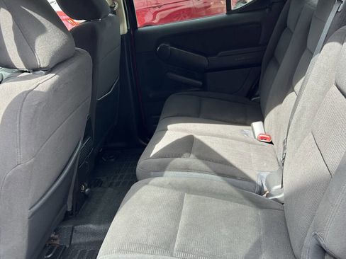 Used 2010 Ford Explorer Sport Trac XLT image 16