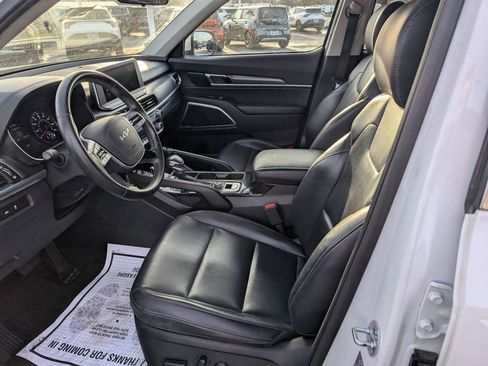 Used 2022 Kia Telluride S image 13