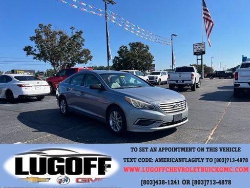 Used 2017 Hyundai Sonata SE FWD image 1