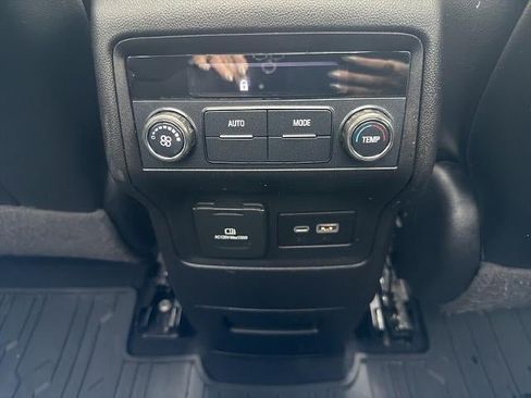 Used 2020 GMC Acadia AT4 w/ Driver Alert Package II AWD/4WD image 19