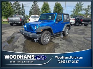Used 2016 Jeep Wrangler Sport AWD/4WD video 1
