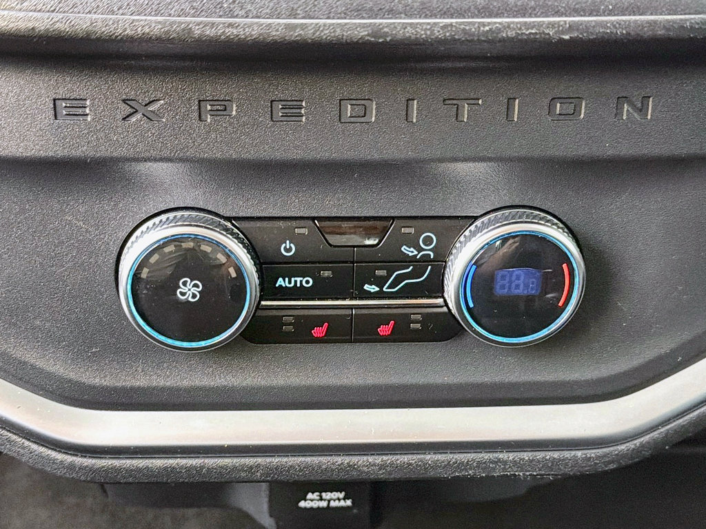 Used 2025 Ford Expedition Platinum AWD/4WD image 46