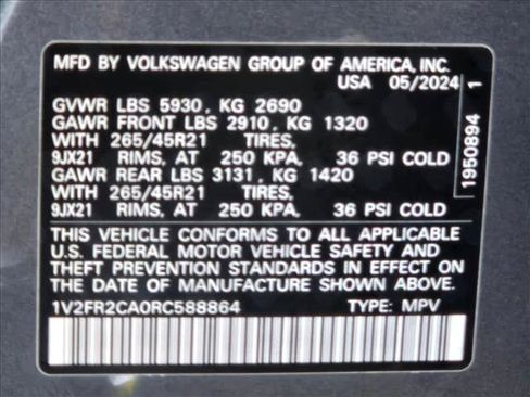 Used 2024 Volkswagen Atlas SEL Premium R-Line AWD/4WD image 24
