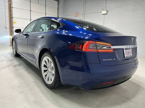 Used 2018 Tesla Model S 100D image 18