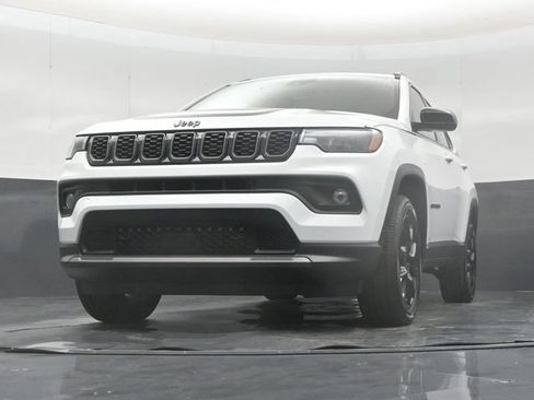 New 2026 Jeep Compass Latitude AWD/4WD image 50