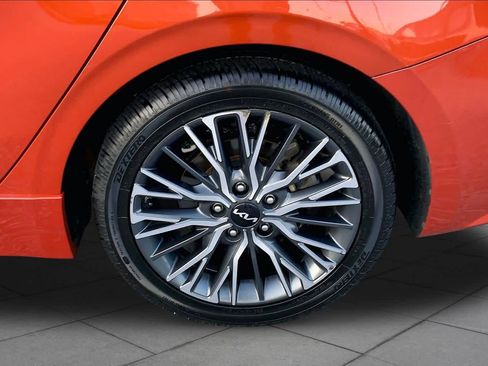 Used 2023 Kia Forte GT-Line w/ GT-Line Premium Package FWD image 10