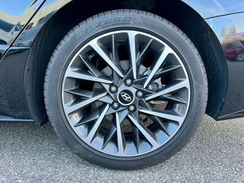 Used 2022 Hyundai Sonata Limited image 11