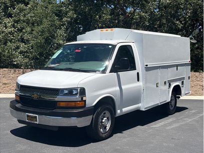 Used 2016 Chevrolet Express 3500 w/ Chrome Appearance Package