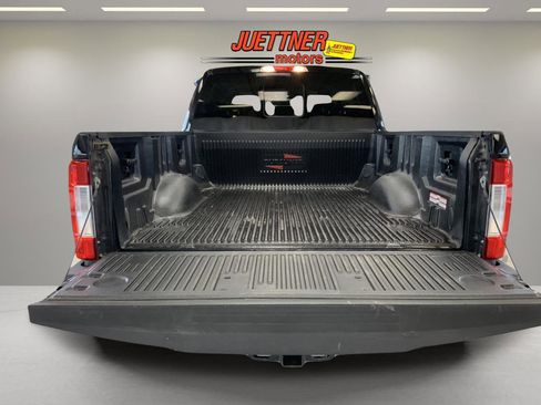 Used 2017 Ford F350 Lariat w/ Chrome Package AWD/4WD image 14