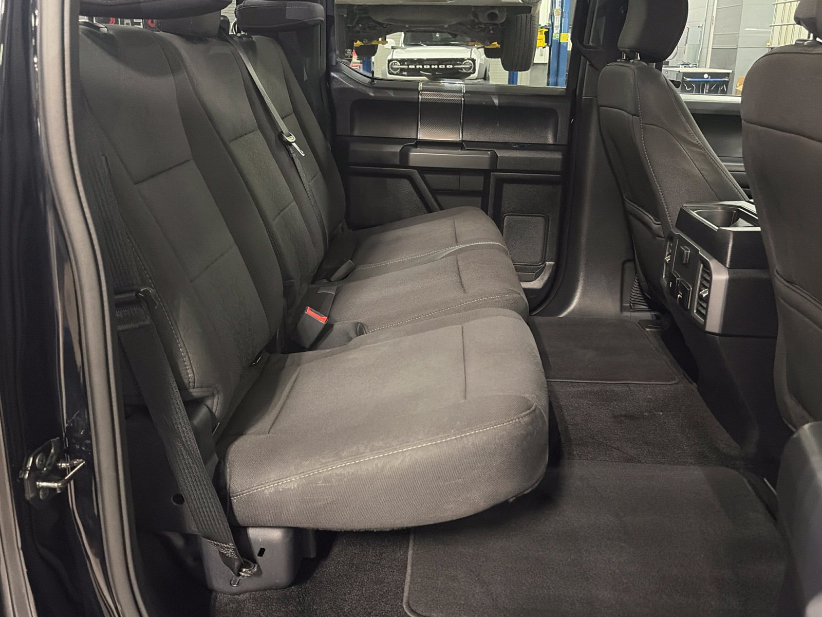 Used 2018 Ford F150 XLT w/ Equipment Group 302A Luxury AWD/4WD image 21