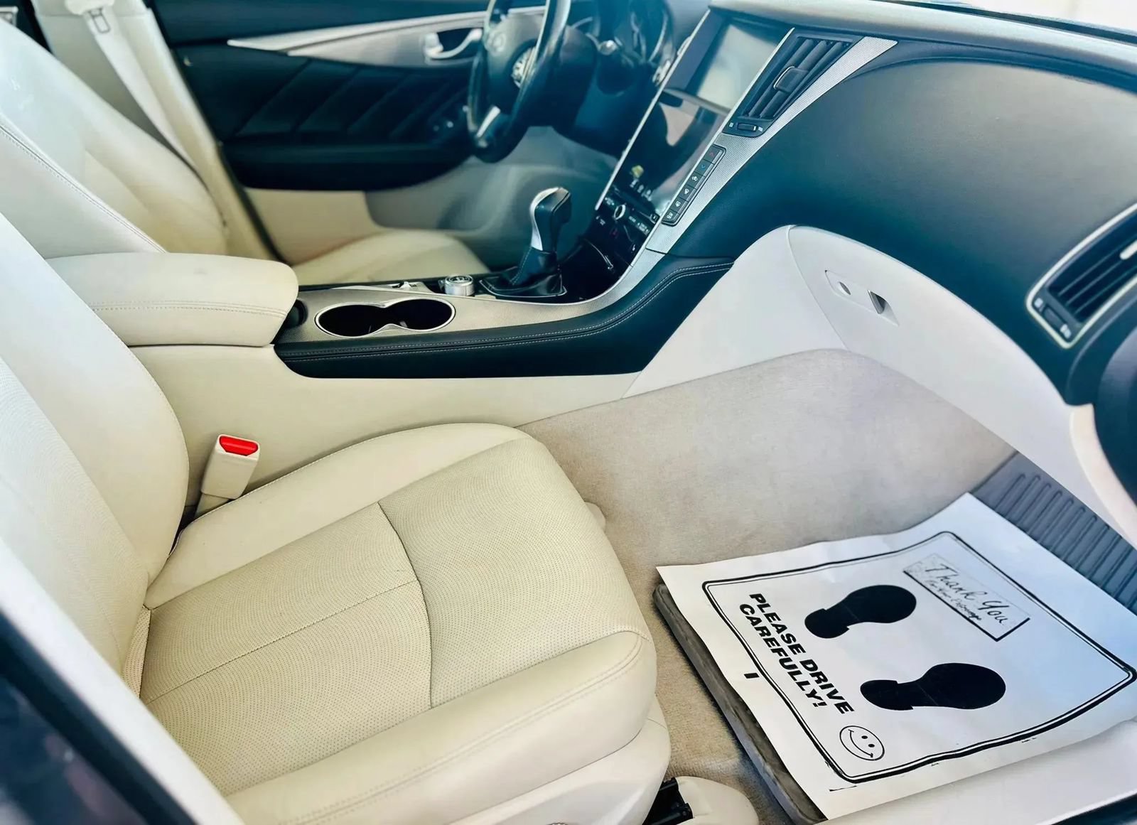 Used 2014 INFINITI Q50 Premium w/ Navigation Package AWD/4WD image 11