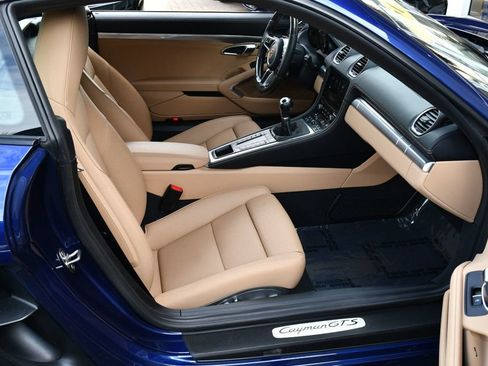 Used 2022 Porsche 718 Cayman GTS RWD image 47