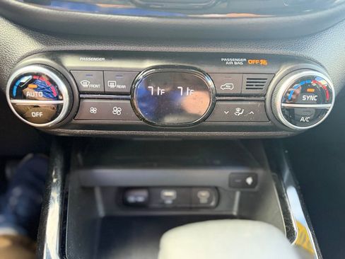 Used 2023 Kia Soul S FWD image 15
