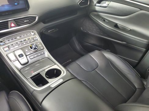 Used 2022 Hyundai Santa Fe Limited AWD/4WD image 17
