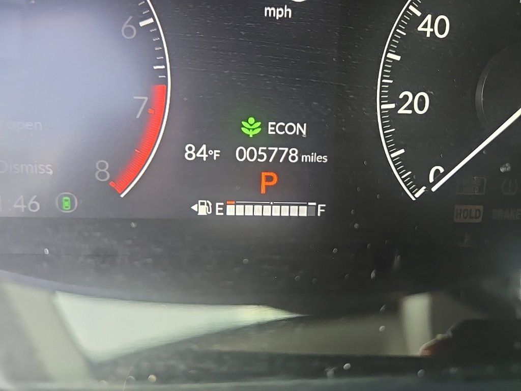 Used 2024 Honda HR-V LX image 14