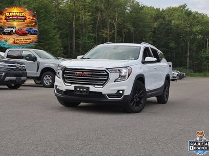 Used 2023 GMC Terrain SLT
