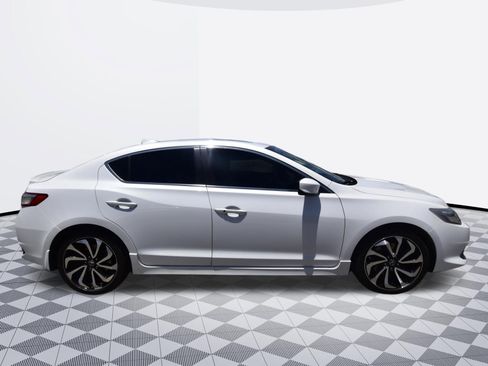 Used 2018 Acura ILX w/ Special Edition Package FWD image 5