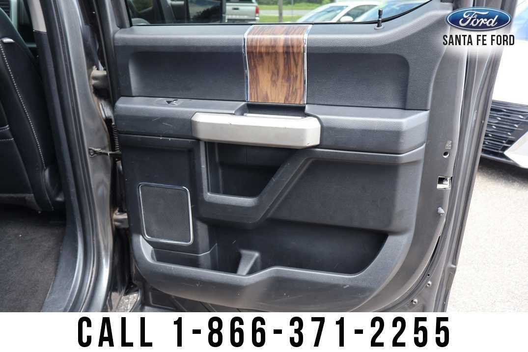 Used 2019 Ford F150 Lariat RWD image 22