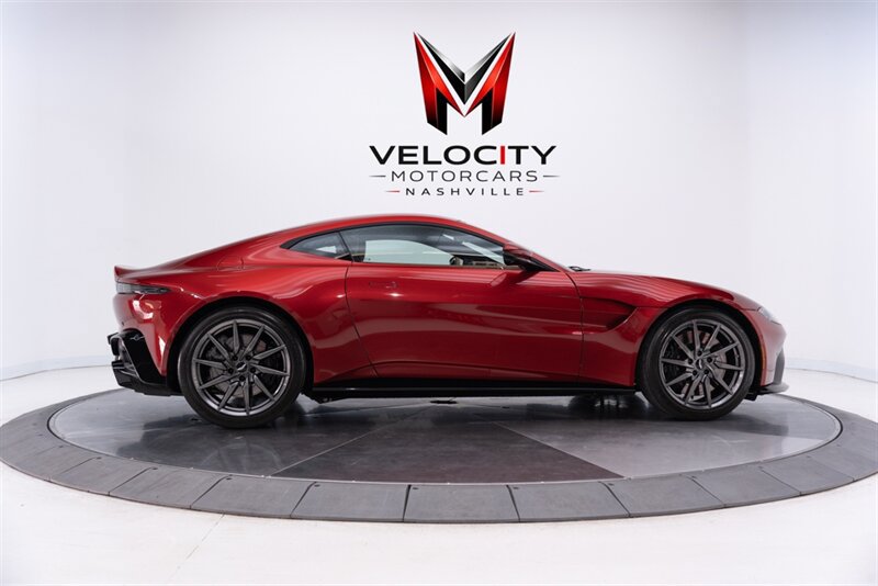 Used 2020 Aston Martin V8 Vantage Coupe RWD image 5