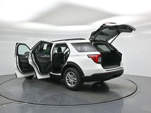 New 2026 Ford Explorer Active AWD/4WD image 32