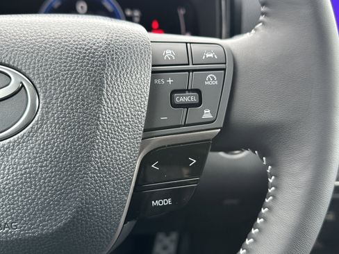 New 2026 Toyota Camry SE w/ Multimedia Upgrade Package image 18