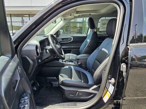 New 2026 Ford Bronco Sport Outer Banks w/ Sasquatch Outer Banks Package AWD/4WD image 15