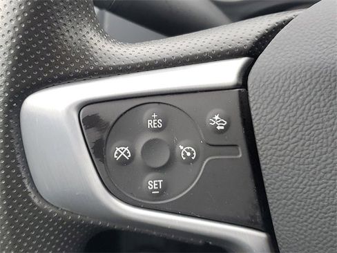 Used 2023 GMC Acadia SLE w/ Driver Convenience Package image 23