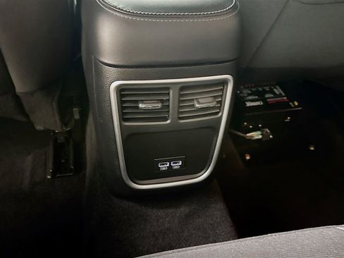 Used 2020 Dodge Charger SXT AWD/4WD image 27
