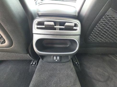 Used 2025 Genesis GV70 2.5T AWD/4WD image 22