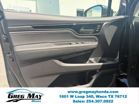 New 2026 Honda Odyssey Touring image 10