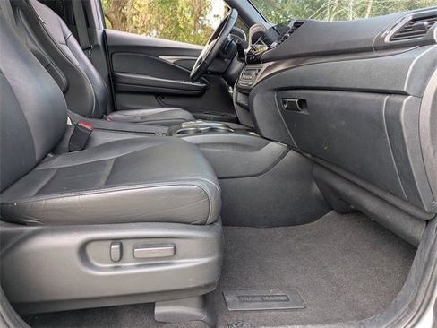 Used 2023 Honda Passport EX-L image 3