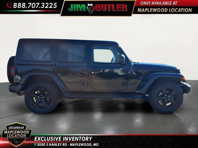 Used 2022 Jeep Wrangler Unlimited Sahara AWD/4WD image 5