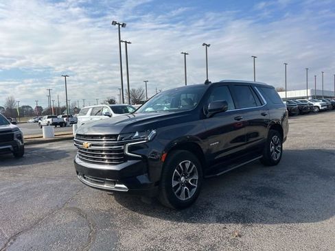 Used 2024 Chevrolet Tahoe LT w/ Luxury Package image 7