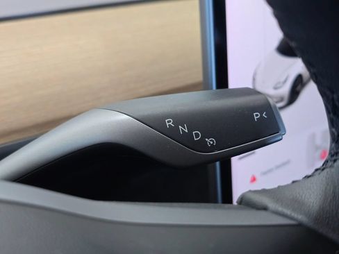 Used 2021 Tesla Model 3 Standard Range Plus RWD image 18