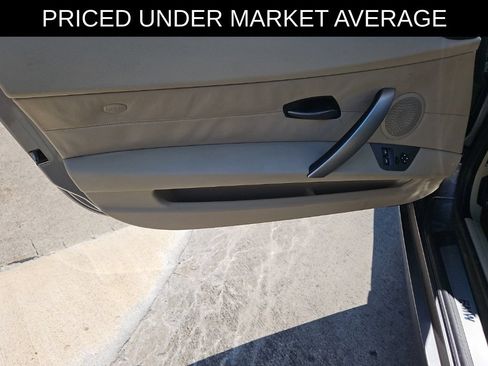 Used 2003 BMW Z4 3.0i RWD image 11