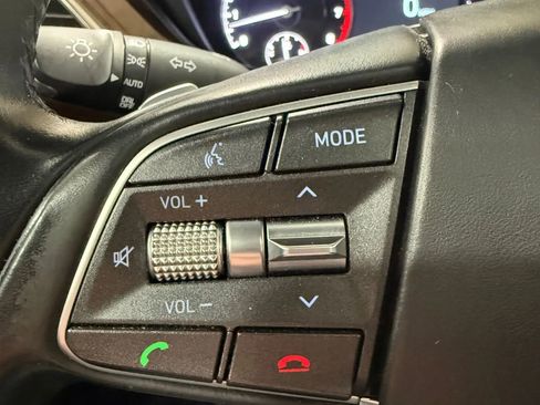 Used 2017 Genesis G90 3.3T Premium image 46