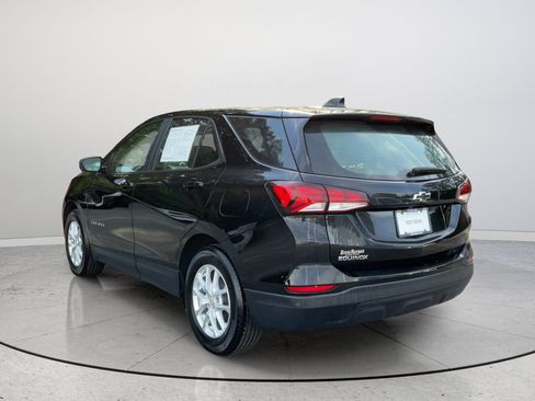 Certified 2024 Chevrolet Equinox LS w/ Driver Confidence II Package FWD image 9