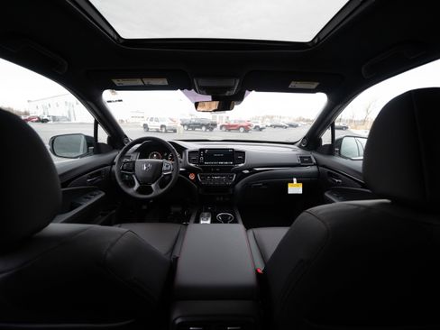 New 2026 Honda Ridgeline Black Edition image 19