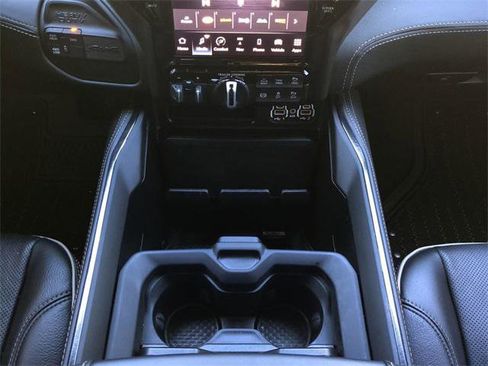 Certified 2024 RAM 3500 Limited image 21