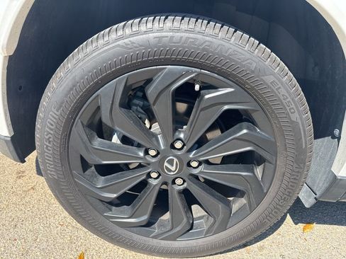 Used 2023 Lexus UX 250h FWD w/ Accessory Package (Z2) image 9