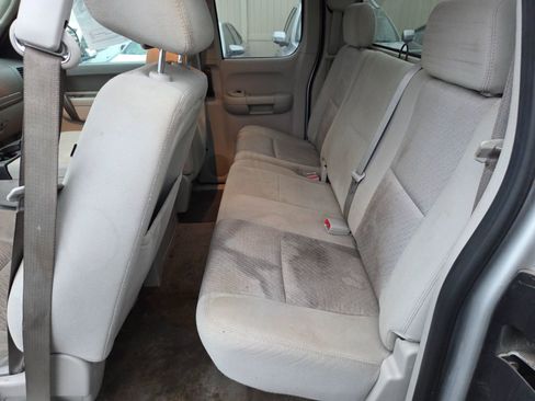 Used 2013 Chevrolet Silverado 1500 LT w/ Interior Plus Package image 9